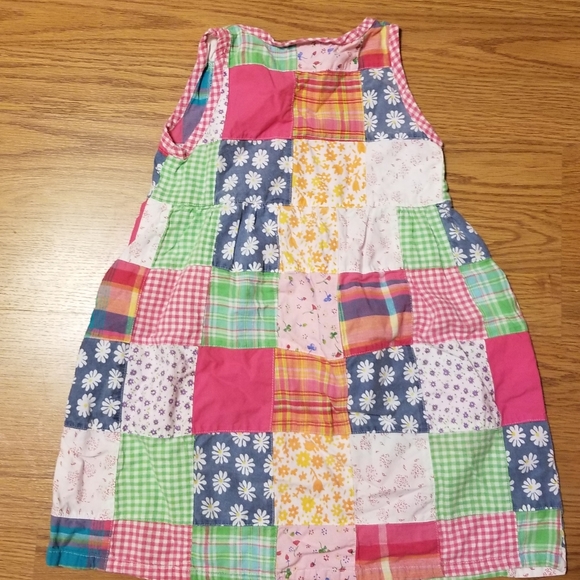 Summer dress (girls size 5) - Picture 3 of 5